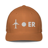 PLANE-SPOT-ER Closed-back trucker cap